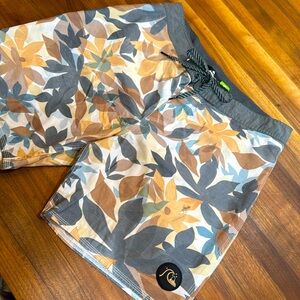 Men’s Quiksilver Highline Boardshorts